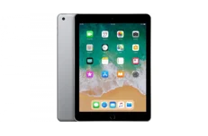 Produktbild för Apple iPad 9,7" 2018 (6th gen) - 32GB - Wi-Fi - Space Grey - Grade B+
